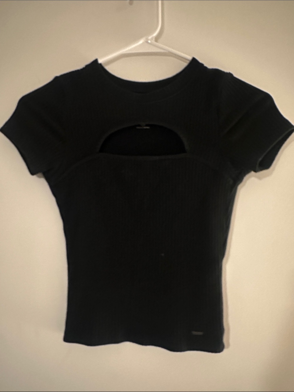 Hollister Black Short-Sleeve Ribbed Tee with Front Cutout